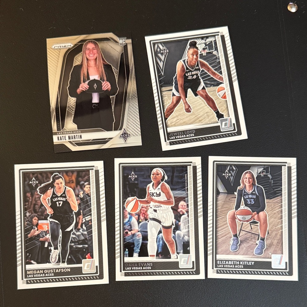 Set of 5 Las Vegas Aces Trading Cards
